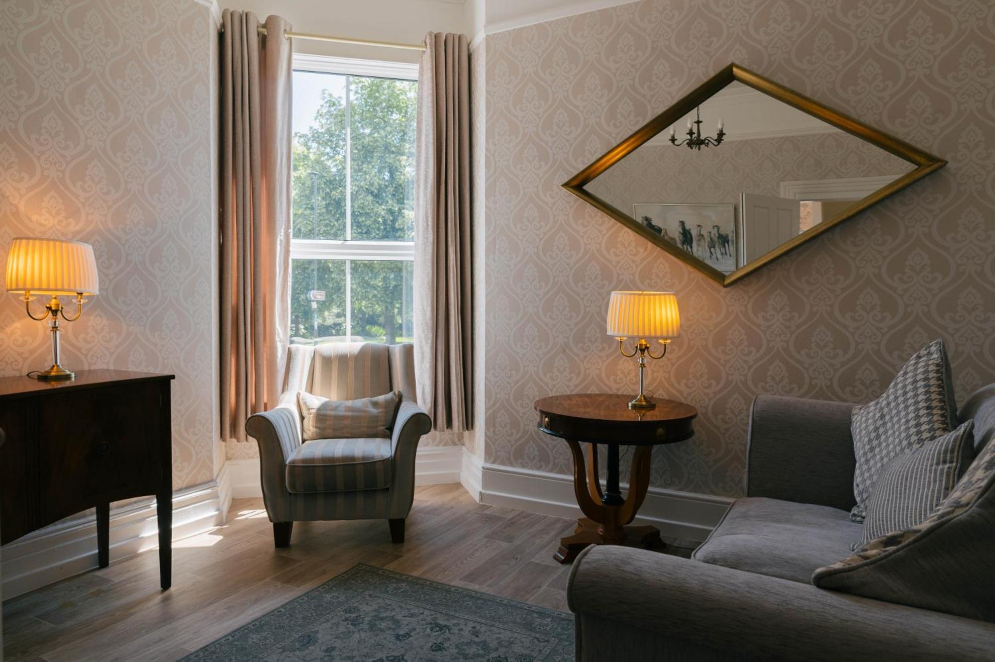 Cranmere Lichfield Eksteriør billede
